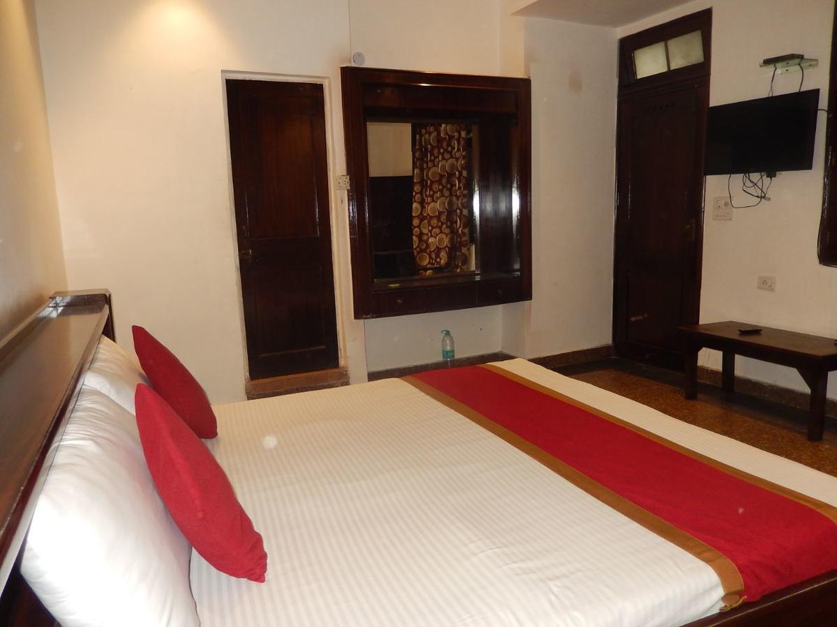 White House Tourist Lodge New Delhi Exterior foto