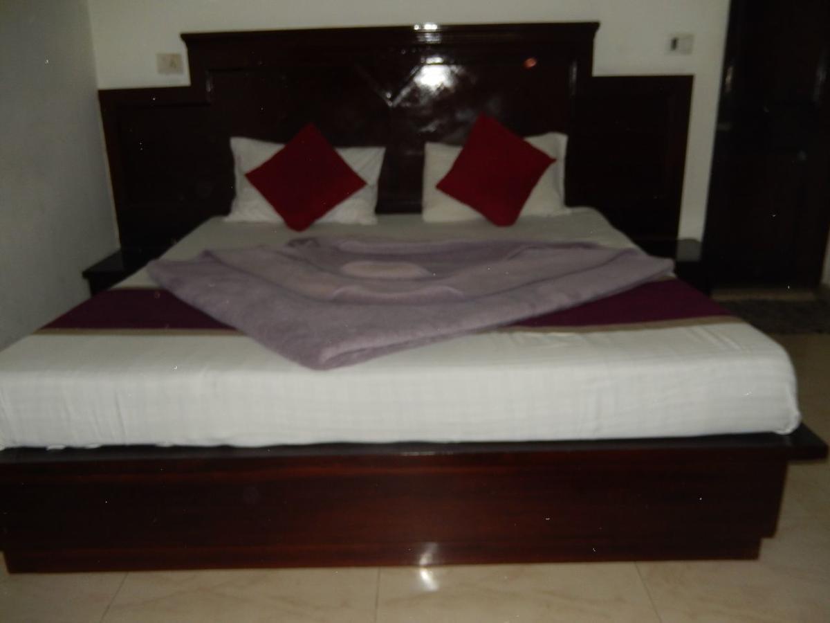 White House Tourist Lodge New Delhi Exterior foto